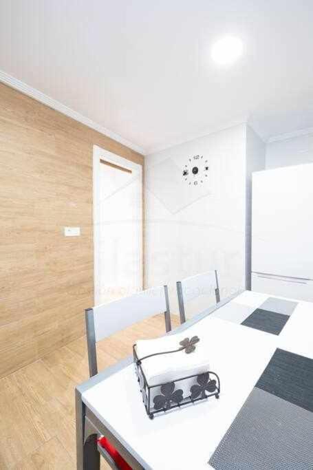 Apartamento Cruz Victoria Gijón Exterior foto